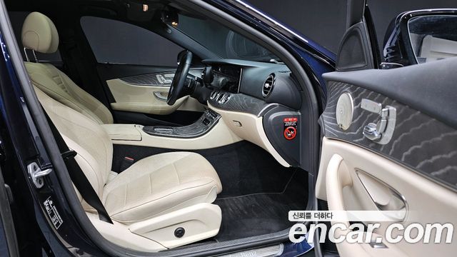Mercedes-Benz E-Class E350 4MATIC Avantgarde