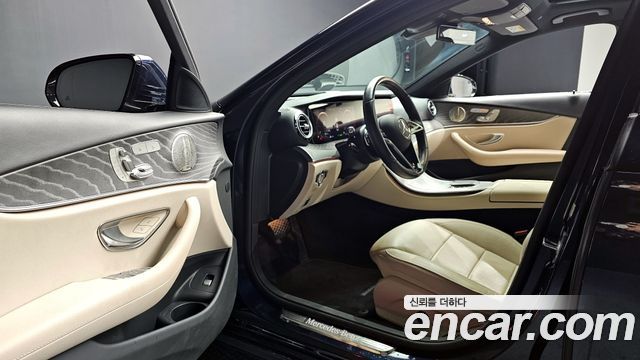Mercedes-Benz E-Class E350 4MATIC Avantgarde