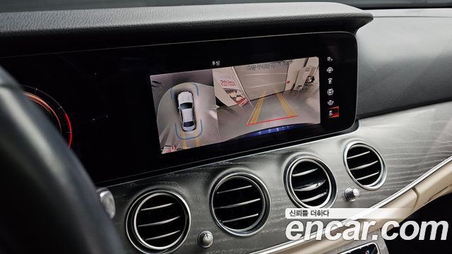 Mercedes-Benz E-Class E350 4MATIC Avantgarde