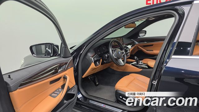 BMW 5-Series 520i M Sport