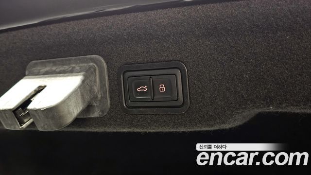 Audi A8 65 TFSI Quattro LWB