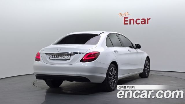 Mercedes-Benz C-Class C200