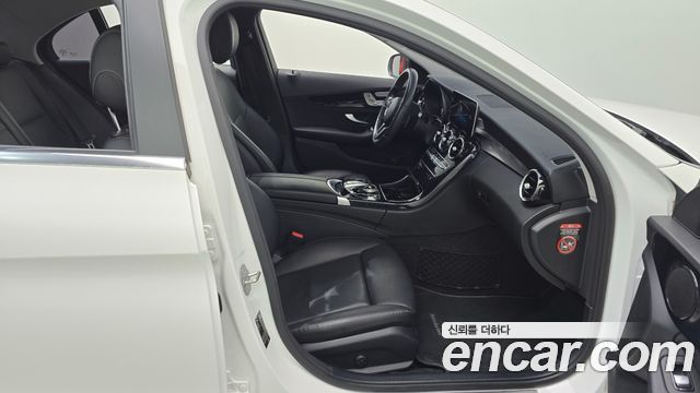 Mercedes-Benz C-Class C200