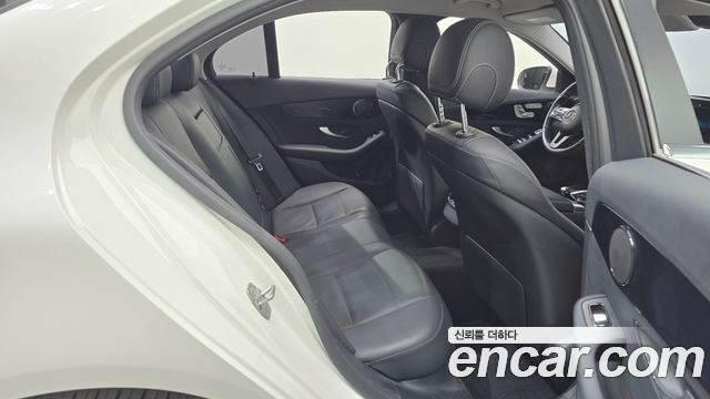 Mercedes-Benz C-Class C200