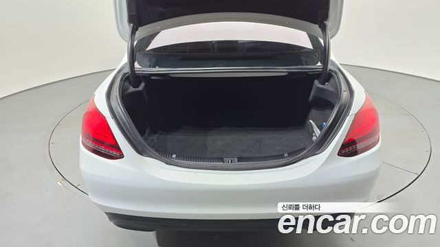 Mercedes-Benz C-Class C200