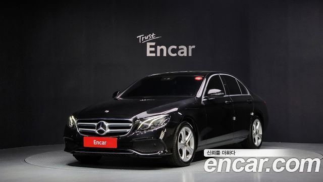Mercedes-Benz E-Class E200 Avantgarde