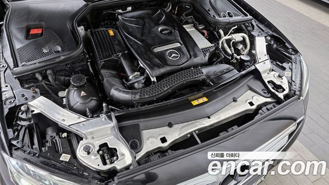 Mercedes-Benz E-Class E200 Avantgarde