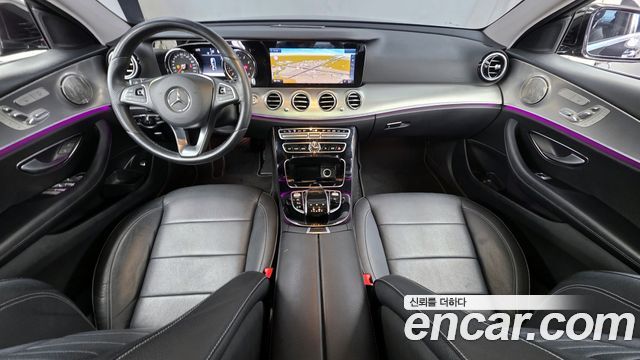 Mercedes-Benz E-Class E200 Avantgarde