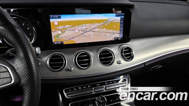 Mercedes-Benz E-Class E200 Avantgarde