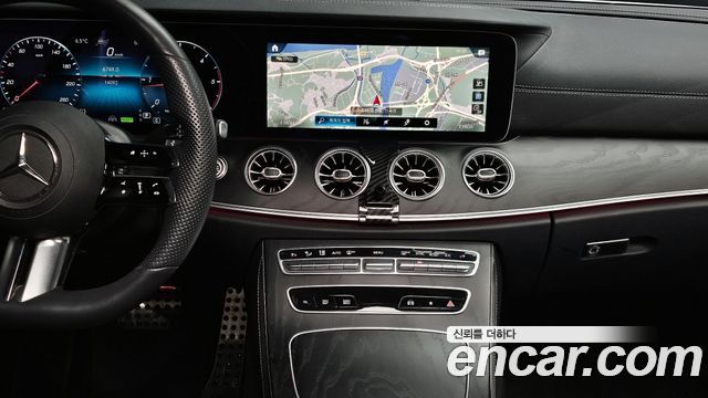 Mercedes-Benz E-Class E300d 4MATIC Coupe