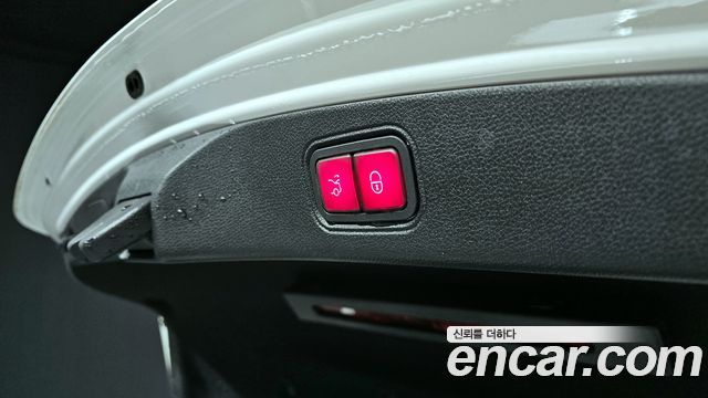 Mercedes-Benz E-Class E300d 4MATIC Coupe