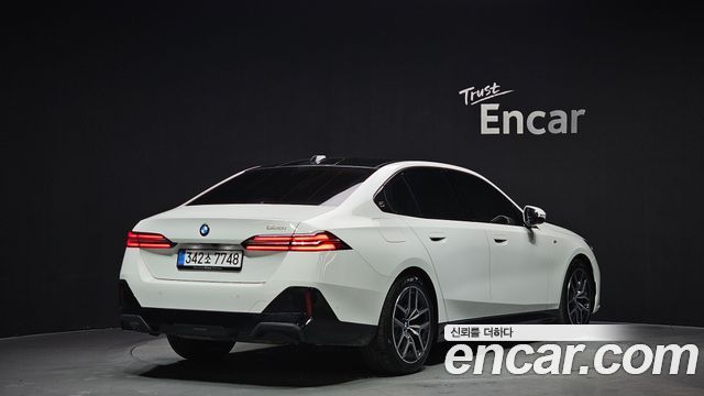 BMW 5-Series 520i M Sport