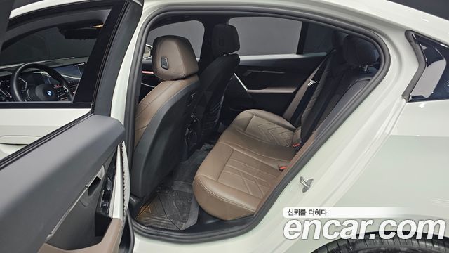 BMW 5-Series 520i M Sport
