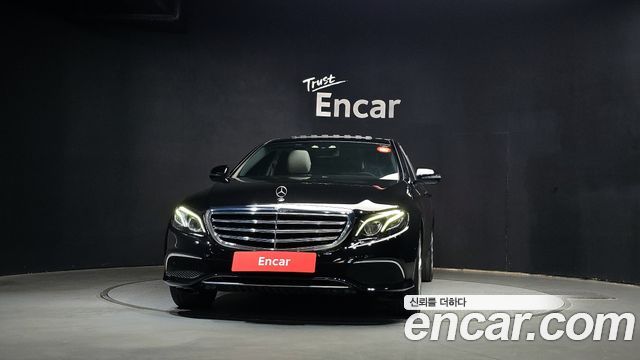 Mercedes-Benz E-Class E220d Exclusive