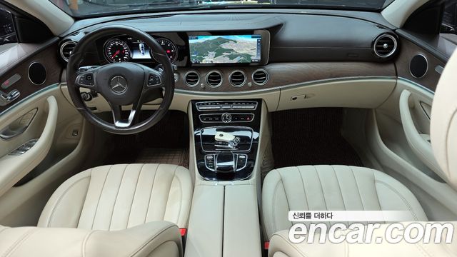 Mercedes-Benz E-Class E220d Exclusive