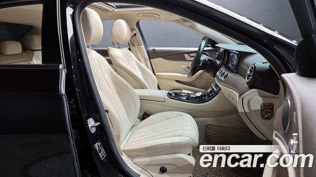 Mercedes-Benz E-Class E220d Exclusive