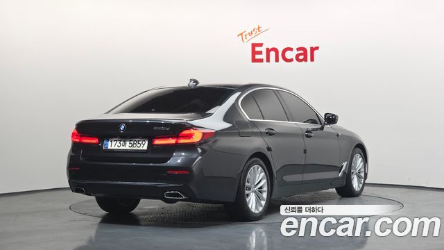BMW 5-Series 523d Luxury