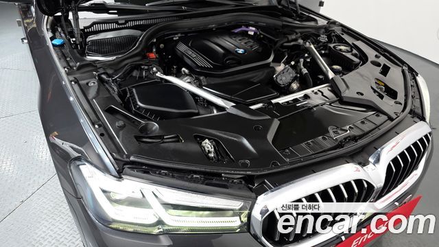 BMW 5-Series 523d Luxury