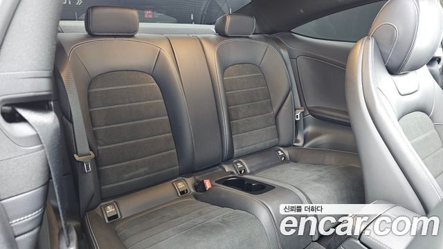 Mercedes-Benz C-Class C200 Coupe