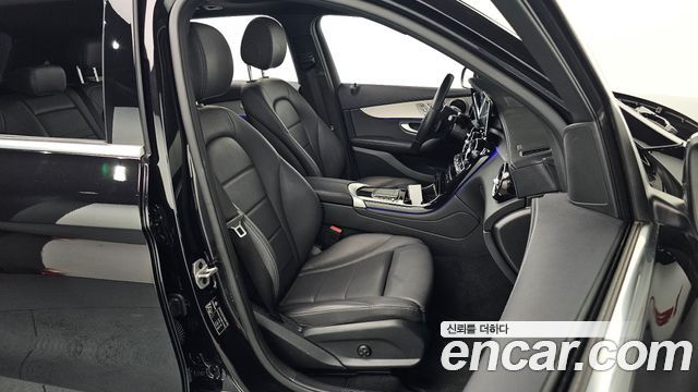 Mercedes-Benz GLC-Class GLC220 d 4MATIC
