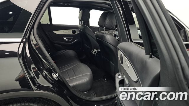 Mercedes-Benz GLC-Class GLC220 d 4MATIC