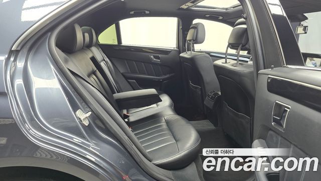 Mercedes-Benz E-Class E220 Bluetec Avantgarde