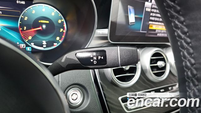 Mercedes-Benz C-Class C200 AMG Line
