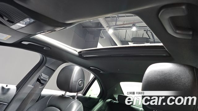 Mercedes-Benz C-Class C200 AMG Line