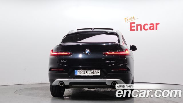 BMW X4 xDrive20i xLine