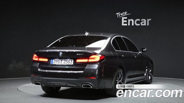 BMW 5-Series 530i M Sport Package