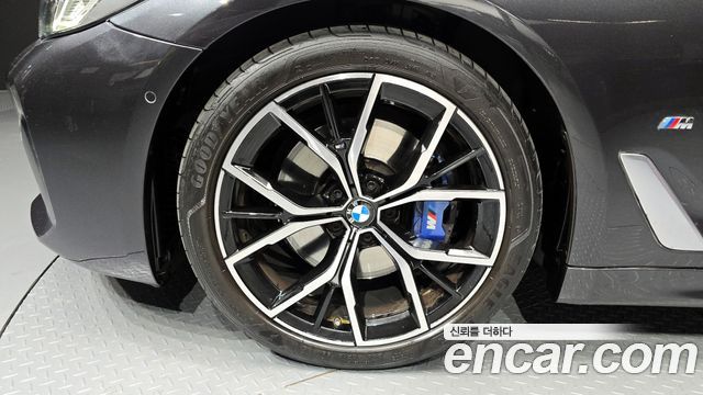 BMW 5-Series 530i M Sport Package