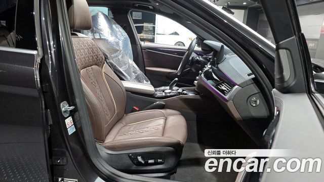 BMW 5-Series 530i M Sport Package