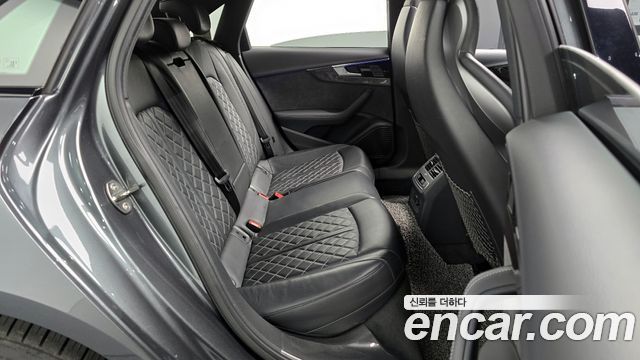 Audi S4 3.0 TFSI Quattro