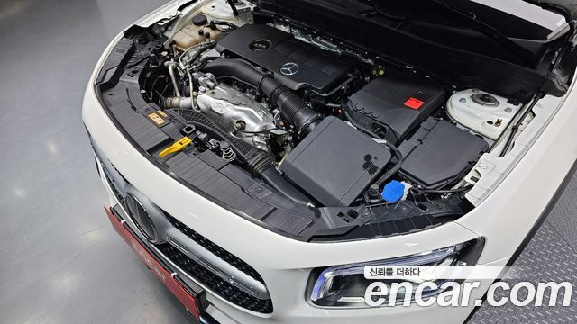 Mercedes-Benz GLB-Class GLB250 4MATIC