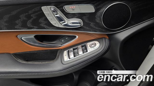 Mercedes-Benz GLC-Class GLC220 d 4MATIC Premium