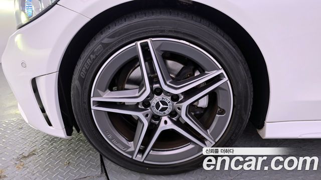 Mercedes-Benz C-Class C200 Cabriolet