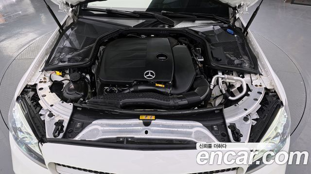 Mercedes-Benz C-Class C200 Cabriolet