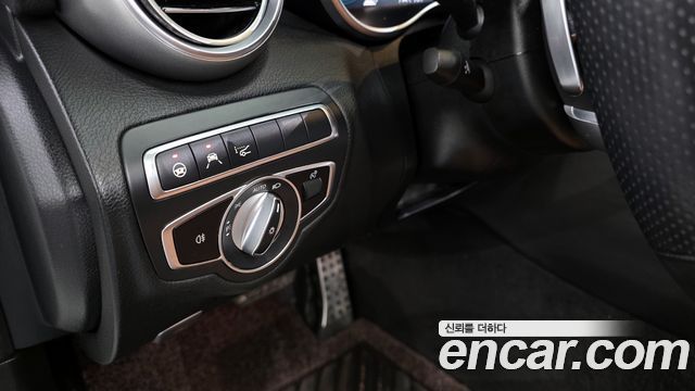 Mercedes-Benz C-Class C200 Cabriolet