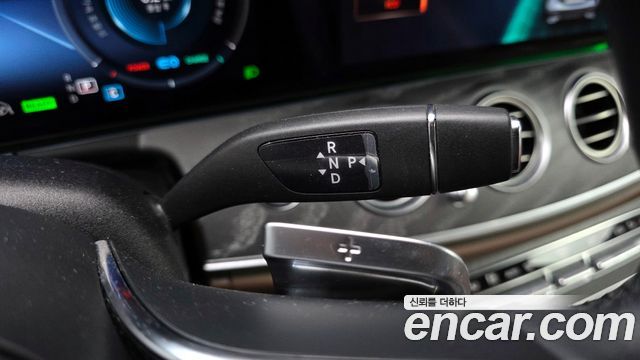 Mercedes-Benz E-Class E350 4MATIC Exclusive