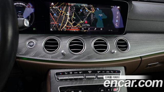 Mercedes-Benz E-Class E350 4MATIC Exclusive