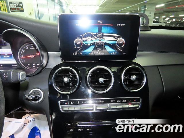 Mercedes-Benz C-Class C200 Avantgarde