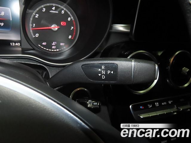 Mercedes-Benz C-Class C200 Avantgarde