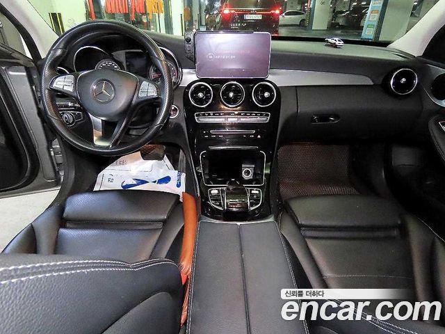 Mercedes-Benz C-Class C200 Avantgarde