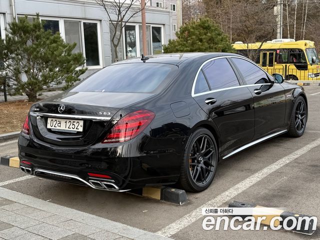 Mercedes-Benz S-Class W222 S63 AMG 4MATIC+