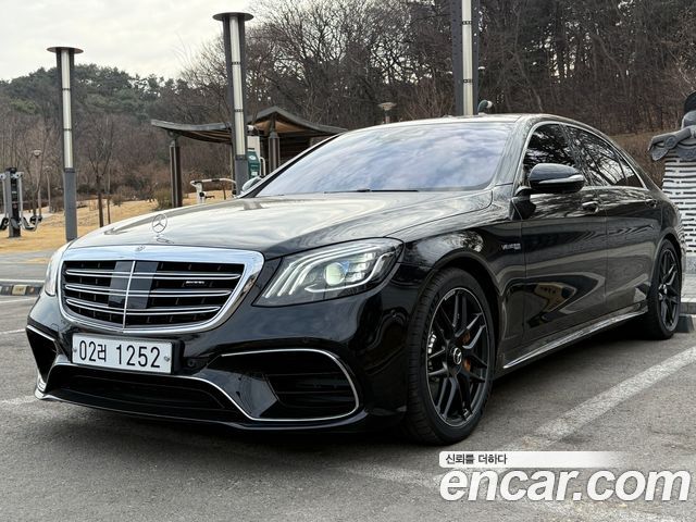 Mercedes-Benz S-Class W222 S63 AMG 4MATIC+