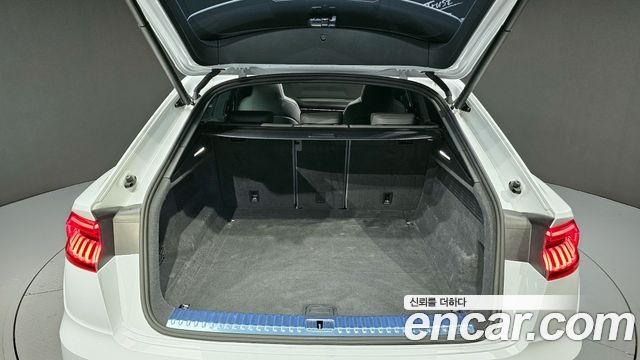 Audi Q8 55 TFSI Quattro Premium