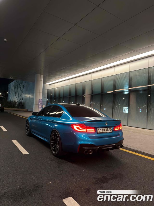 BMW M5 M5 Sedan