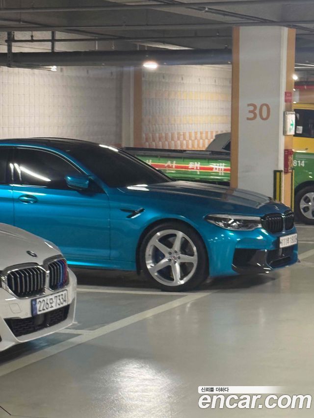 BMW M5 M5 Sedan