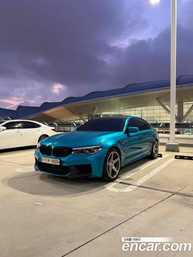 BMW M5 M5 Sedan