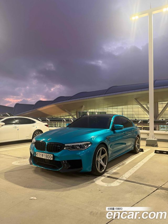BMW M5 M5 Sedan